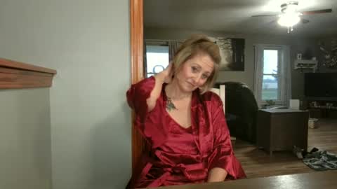 Snapshot of joliexx41 chatting on December 1, 2024, 9:48 pm Jolie online show from December 1, 2024, 9:48 pm