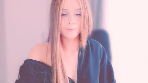 Snapshot of joliinee chatting on October 25, 2025, 9:20 pm ArianaJoliiee online show from October 25, 2025, 9:20 pm