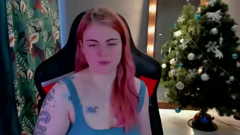 Snapshot of jolly_doll_ chatting on December 7, 2024, 6:10 am Jolly online show from December 7, 2024, 6:10 am