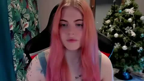 Snapshot of jolly_doll_ chatting on December 9, 2024, 2:56 am Jolly online show from December 9, 2024, 2:56 am