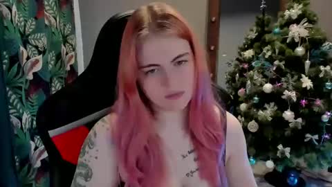 Snapshot of jolly_doll_ chatting on December 13, 2024, 3:05 am Jolly online show from December 13, 2024, 3:05 am