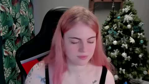 Snapshot of jolly_doll_ chatting on December 17, 2024, 10:12 am Jolly online show from December 17, 2024, 10:12 am