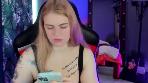 Snapshot of jolly_doll_ chatting on February 21, 2025, 3:56 am Jolly online show from February 21, 2025, 3:56 am