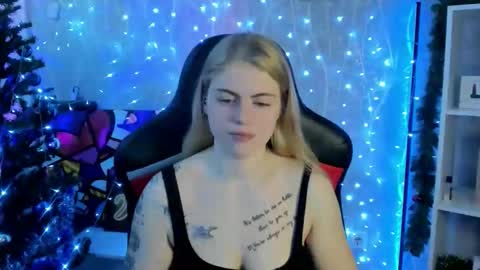 Snapshot of jolly_doll_ chatting on December 16, 2025, 4:06 am Jolly online show from December 16, 2025, 4:06 am