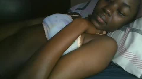 Snapshot of jollynabeb chatting on December 21, 2025, 7:59 am jollynabeb online show from December 21, 2025, 7:59 am