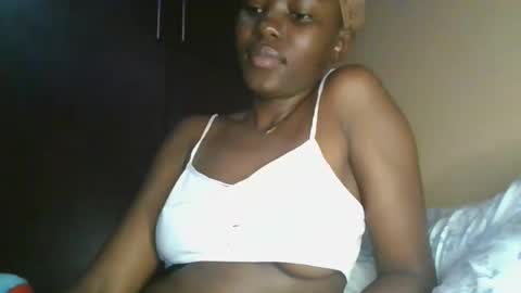 Snapshot of jollynabeb chatting on February 22, 2026, 8:29 pm jollynabeb online show from February 22, 2026, 8:29 pm