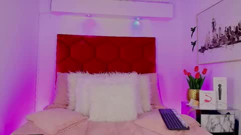 Jonas  online show from October 22, 2025, 2:28 pm