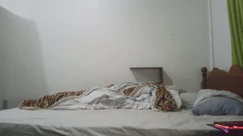 Snapshot of jonasf2525 chatting on February 23, 2026, 2:53 am jonasf2525 online show from February 23, 2026, 2:53 am