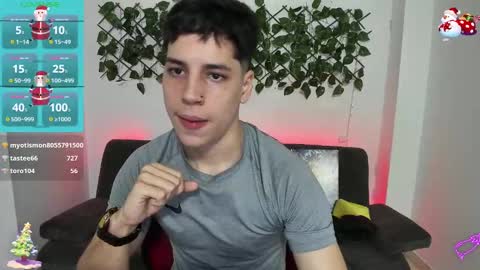 Instagram jonathanfit14 online show from December 12, 2024, 12:16 am