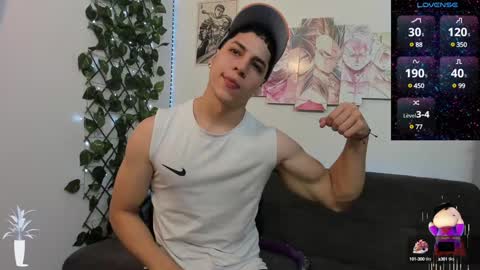 Instagram jonathanfit14 online show from February 2, 2025, 10:49 pm