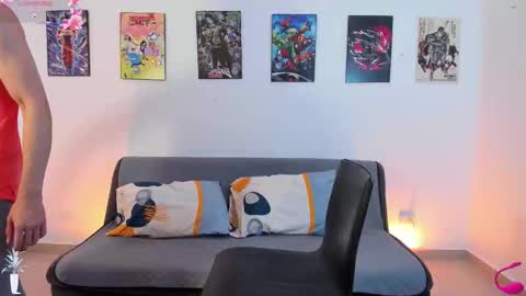 Instagram jonathanfit14 online show from November 11, 2025, 9:37 pm