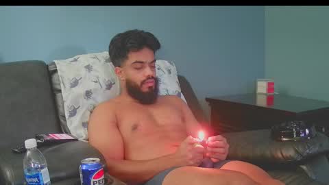 Snapshot of jonathanliyaz1 chatting on September 28, 2025, 6:57 pm royjon online show from September 28, 2025, 6:57 pm