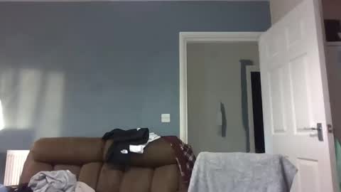 Snapshot of jonlow1 chatting on March 3, 2025, 5:18 pm jonlow1 online show from March 3, 2025, 5:18 pm