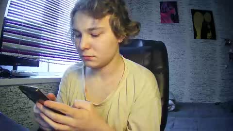 JONNY online show from March 12, 2025, 8:19 am