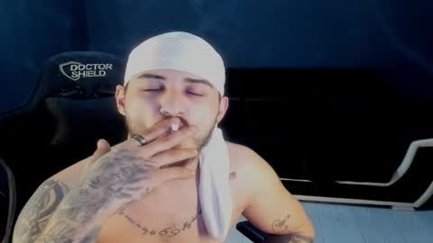 Snapshot of jonnyporn1 chatting on March 3, 2026, 10:04 pm jonnyporn1 online show from March 3, 2026, 10:04 pm