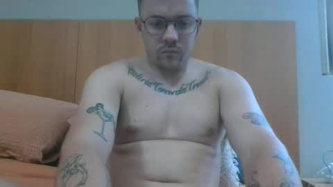 jonoy1995 online show from January 2, 2025, 7:44 am