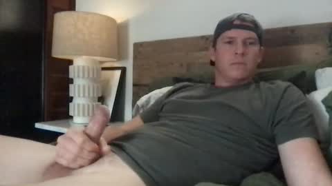 Snapshot of jonrynolds chatting on December 23, 2024, 10:44 pm jonrynolds online show from December 23, 2024, 10:44 pm