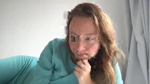 Snapshot of jony_marta chatting on February 11, 2025, 3:08 pm Jony Marta GMT 2000-0100 every day online show from February 11, 2025, 3:08 pm