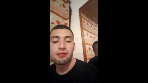 Snapshot of jonygonzalez117 chatting on December 17, 2025, 7:36 am jonygonzalez117 online show from December 17, 2025, 7:36 am