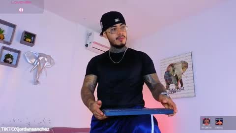 Snapshot of jordansmiith_ chatting on January 10, 2026, 4:31 pm Jordan Smith online show from January 10, 2026, 4:31 pm