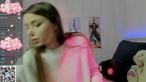 Mila online show from February 12, 2025, 8:29 pm