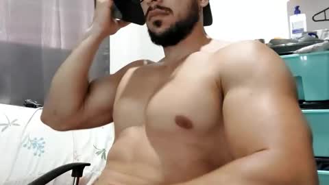 Snapshot of josefit06 chatting on February 18, 2026, 5:31 pm josefit06 online show from February 18, 2026, 5:31 pm