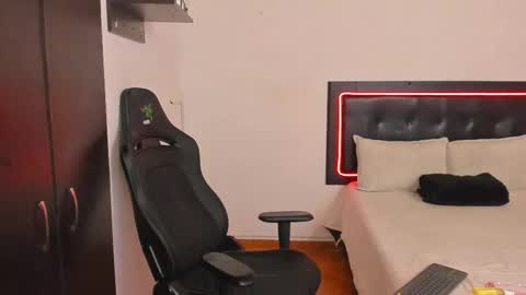 Snapshot of joseph_palacios chatting on November 2, 2025, 4:15 am joseph palacios online show from November 2, 2025, 4:15 am