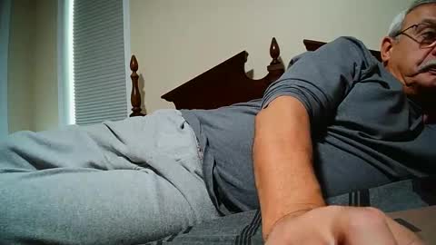 Snapshot of josephgr2021 chatting on November 4, 2025, 10:42 pm josephgr2021 online show from November 4, 2025, 10:42 pm