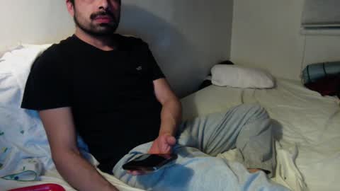 Snapshot of josephs1990 chatting on January 3, 2025, 2:32 am josephs1990 online show from January 3, 2025, 2:32 am