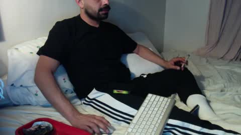 Snapshot of josephs1990 chatting on January 10, 2025, 2:14 am josephs1990 online show from January 10, 2025, 2:14 am