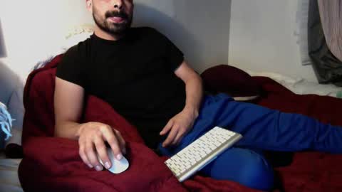 Snapshot of josephs1990 chatting on January 14, 2025, 2:08 am josephs1990 online show from January 14, 2025, 2:08 am