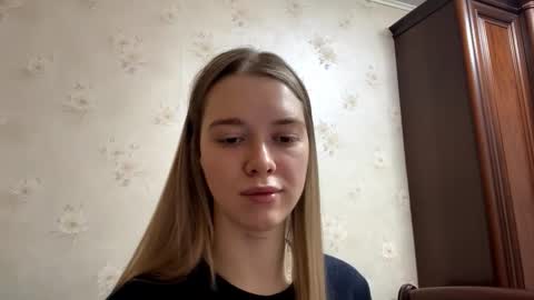 Snapshot of josephstahnke chatting on December 15, 2025, 5:23 am Anessa online show from December 15, 2025, 5:23 am