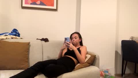 josh_xo online show from November 21, 2025, 5:44 pm