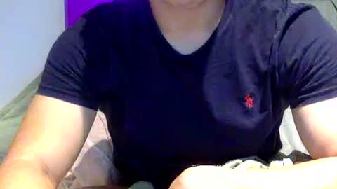 Snapshot of joshasian0713 chatting on December 4, 2025, 11:19 am joshasian0713 online show from December 4, 2025, 11:19 am