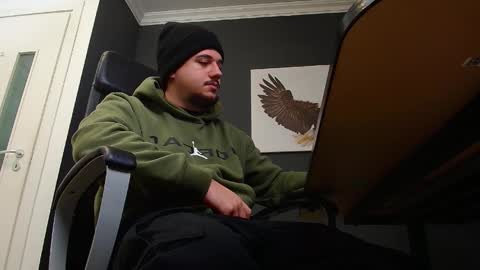 Snapshot of joshknights chatting on January 22, 2025, 5:48 am JoshKnight online show from January 22, 2025, 5:48 am