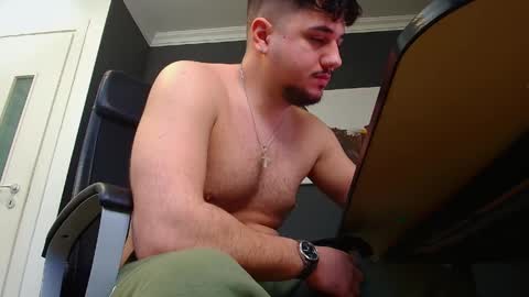 Snapshot of joshknights chatting on January 29, 2025, 9:33 am JoshKnight online show from January 29, 2025, 9:33 am