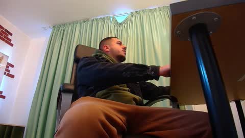 Snapshot of joshknights chatting on September 28, 2025, 5:46 am JoshKnight online show from September 28, 2025, 5:46 am
