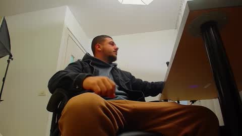 Snapshot of joshknights chatting on October 7, 2025, 4:53 am JoshKnight online show from October 7, 2025, 4:53 am