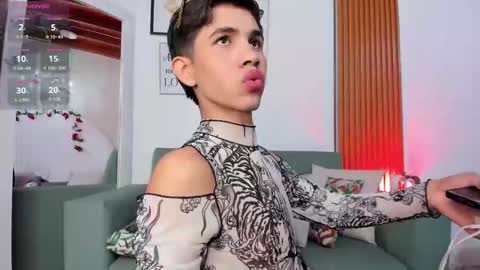 Snapshot of joshua_sanz chatting on September 29, 2025, 4:28 am Joshua Sanz online show from September 29, 2025, 4:28 am