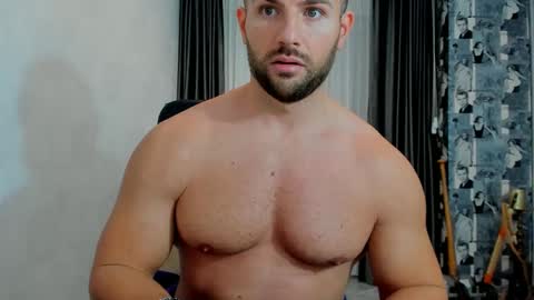 Snapshot of joshuamuscle69 chatting on February 4, 2025, 9:07 am joshuamuscle69 online show from February 4, 2025, 9:07 am