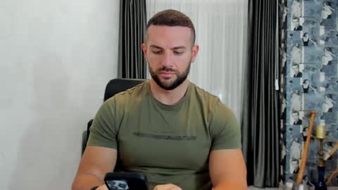 Snapshot of joshuamuscle69 chatting on February 22, 2025, 5:55 am joshuamuscle69 online show from February 22, 2025, 5:55 am