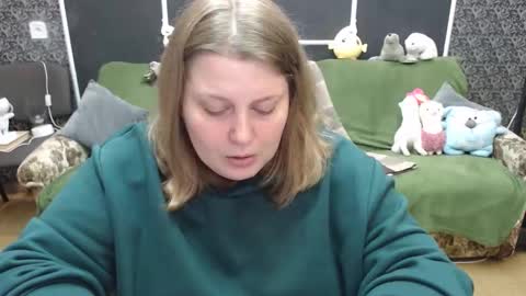 josiesun771 online show from November 7, 2025, 1:55 pm