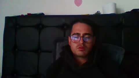 Snapshot of josux8 chatting on January 14, 2026, 3:06 pm josux8 online show from January 14, 2026, 3:06 pm