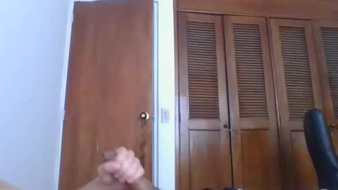 Snapshot of jovenvergonguapo09 chatting on December 27, 2024, 9:00 pm Van Helsing online show from December 27, 2024, 9:00 pm