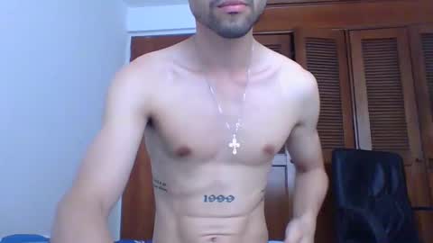 Snapshot of jovenvergonguapo09 chatting on December 31, 2024, 7:07 pm Van Helsing online show from December 31, 2024, 7:07 pm