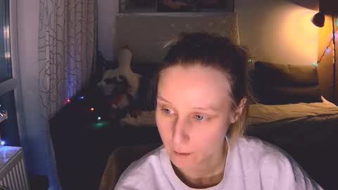 Snapshot of joy_keys chatting on December 17, 2024, 1:49 pm joy_keys online show from December 17, 2024, 1:49 pm