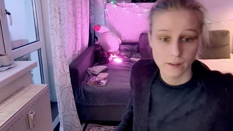 Snapshot of joy_keys chatting on February 8, 2025, 2:16 pm joy_keys online show from February 8, 2025, 2:16 pm