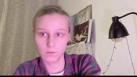 Snapshot of joy_keys chatting on February 12, 2025, 4:11 pm joy_keys online show from February 12, 2025, 4:11 pm