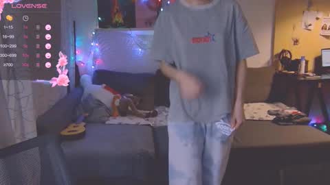 Snapshot of joy_keys chatting on March 7, 2025, 11:38 pm joy_keys online show from March 7, 2025, 11:38 pm