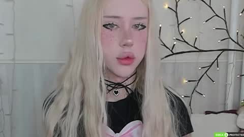 Snapshot of joybarker chatting on December 16, 2025, 8:19 am Joy Barker online show from December 16, 2025, 8:19 am